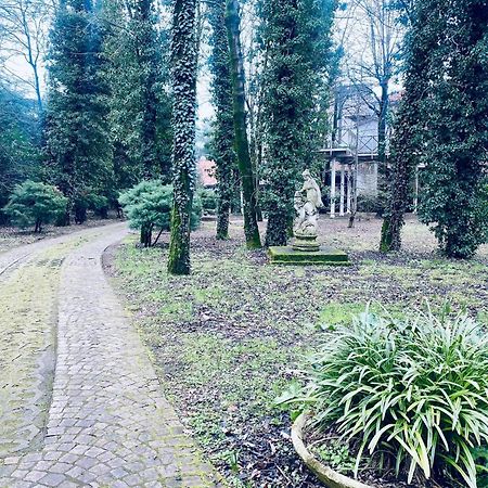 Вілла La Casa Dei Nonni Di Leini' Екстер'єр фото